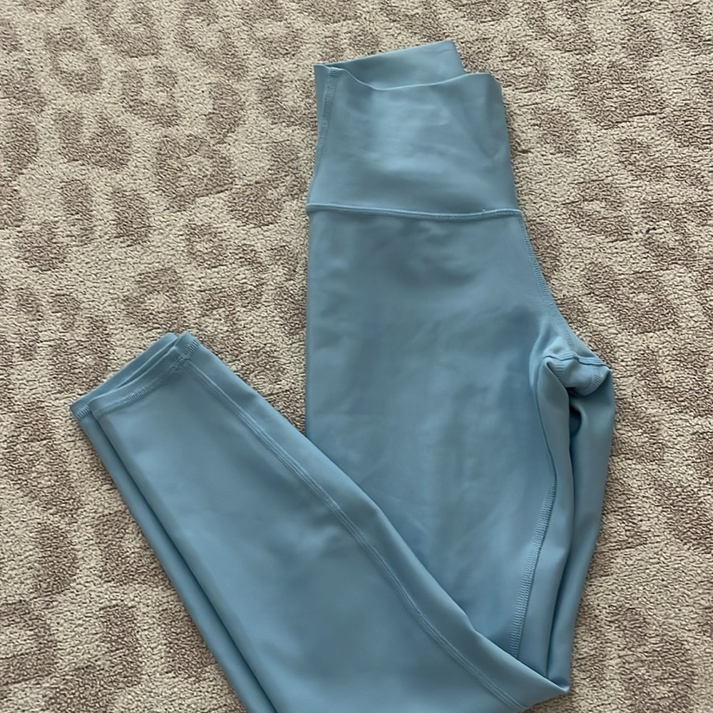 ALO YOGA HIGH-WAIST 7/8 AIRLIFT LEGGING IN BLUE SKIES SIZE XS